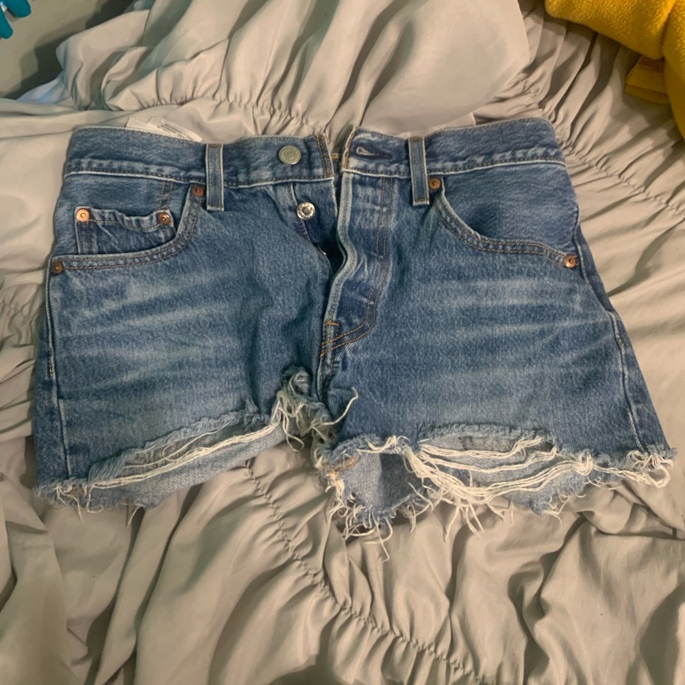 Levi’s 501 denim shorts